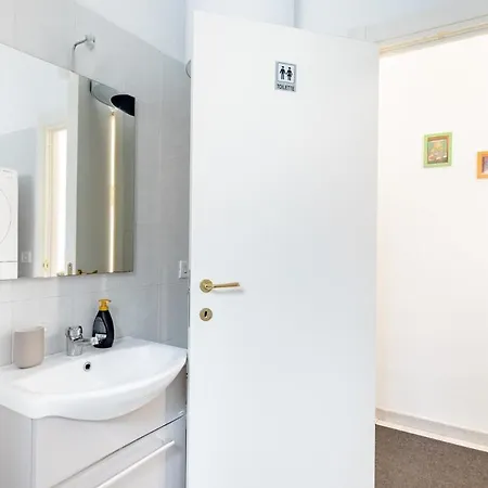 Appartamento Spacious And Bright Private Balcony Fo Family *