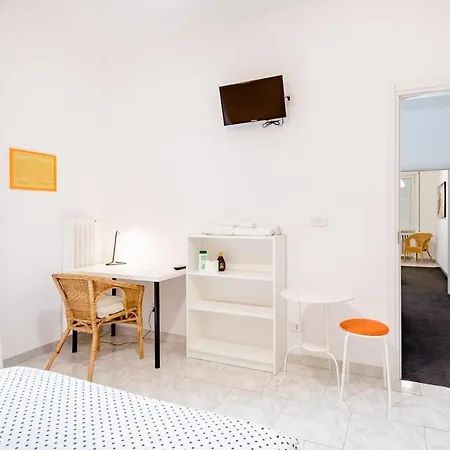 Spacious And Bright Private Balcony Fo Family Lägenhet