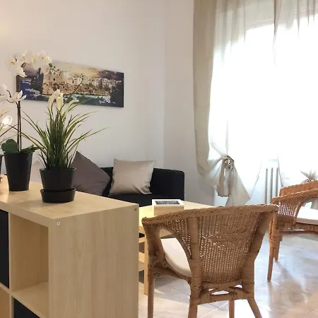 Spacious And Bright Private Balcony Fo Family Appartamento *